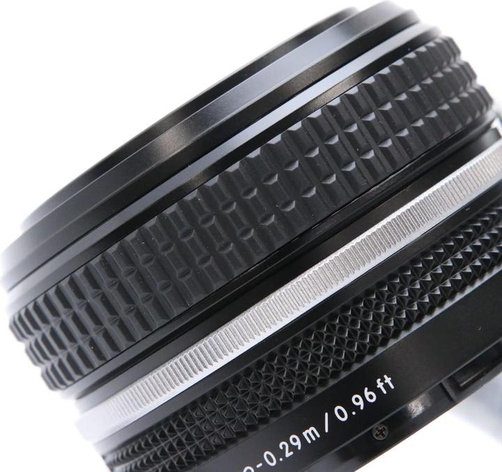 Produktbild Nikon Nikkor Z 40mm f/2 SE (Nikon Z, Vollformat, APS-C / DX)