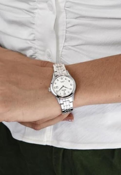 Produktbild Festina Swiss Made (Analoguhr, 29 mm)