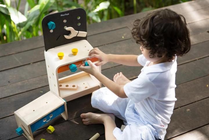 Actual product image Plantoys Workbench with 22 accessories
