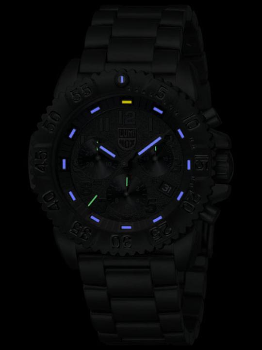 Actual product image Luminox Navy Seal Colormark Chrono 3180 Series (Analogue wristwatch, 44 mm)