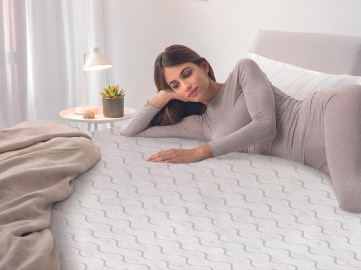 Actual product image Dreamland Heated underblanket UBL-26021 (150 x 80 cm)
