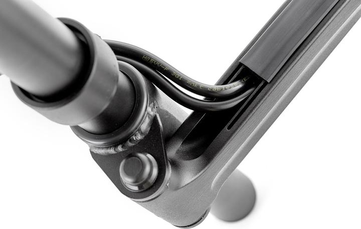 Image du produit edbak Support de table DM101 jusqu'à 10 kg - Noir (Tables, 24", 10 kg)