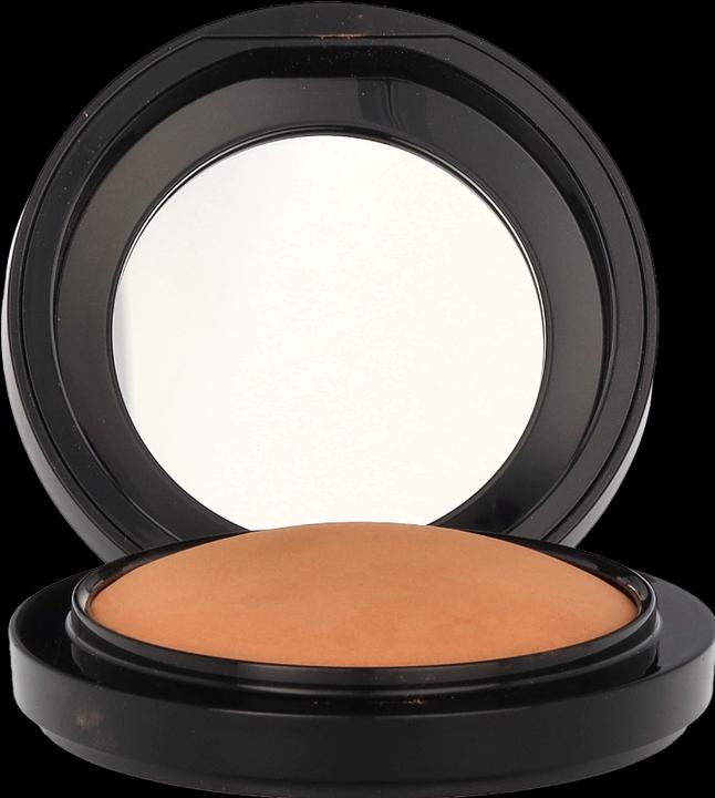 Actual product image MAC Cosmetics Mineralize Skinfinish Natural (Give Me Sun!)