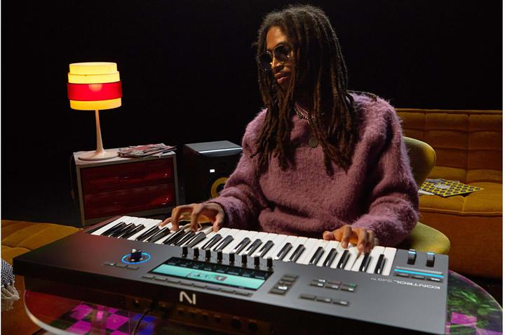 Produktbild Native Kontrol S49 MK3 (Keyboard)