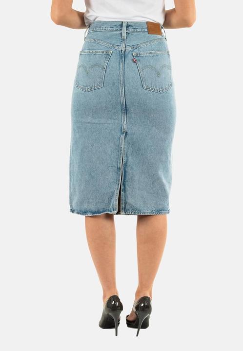 Actual product image Levis Back Slit Denim Skirt (38, 40)