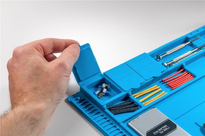 Actual product image Goobay Silicone soldering mat as a flexible work surface for safe soldering, repairs and handicrafts