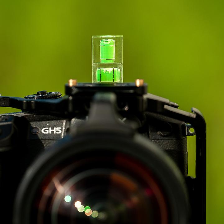 Actual product image Caruba Universal spirit level 2 ways (for flash shoe / cube) (Flash unit spare parts)
