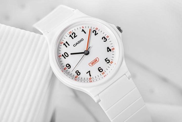 Produktbild Casio Kinderuhr LQ-24B-7BDF + BOX (30 mm)