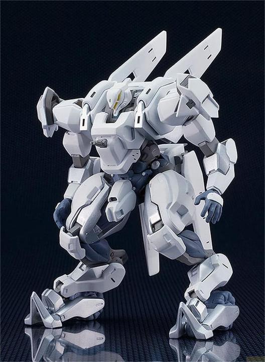 Actual product image Good Smile Company Bang Brave Bang Bravern Moderoid Plastic Model Kits M2 Exceed Rhino 11 cm