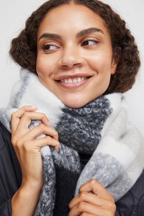 Actual product image B.young BYBAWATTI SCARF - 20813718