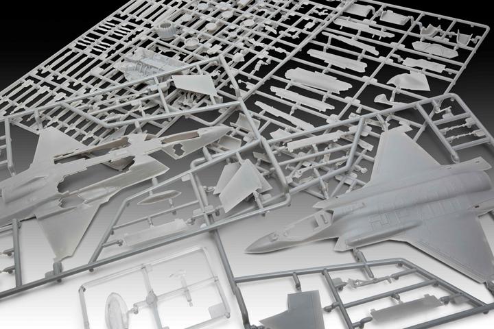 Actual product image Revell Model Set Lockheed Martin F-35A Lightning II