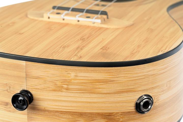 Image du produit Ortega Ukulele Acustico-Elettrico Concert Serie Bambù Tutto Legno Massello (Acoustique)