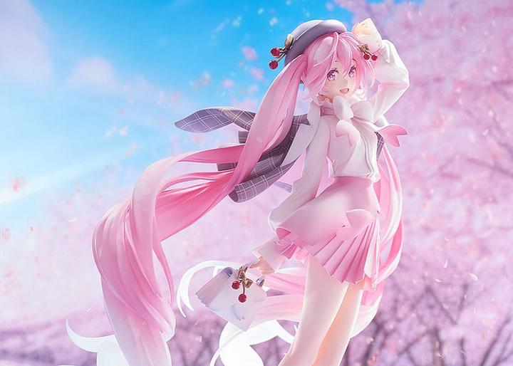 Actual product image Good Smile Company Character Vocal Series 01: Hatsune Miku PVC Statue 1/6 Sakura Miku: Hanami Outfit Ver. 28 cm