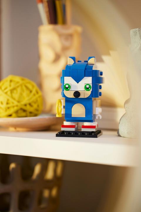 Actual product image LEGO Brickheadz Sonic the Hedgehog (40627, LEGO Brickheadz)