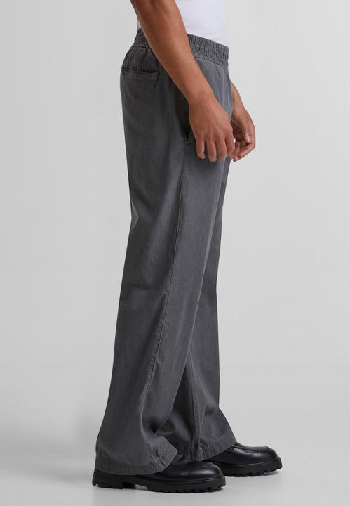 Produktbild Urban Classics Oversized Lightweight Denim Pants - 140921 (XL)