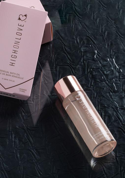 Image du produit High on Love Huile de bain sensuelle (100 ml, Huile de bain)
