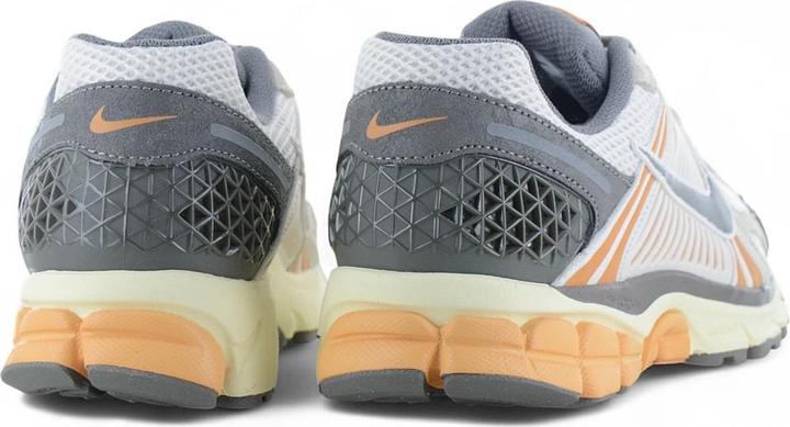 Immagine prodotto Nike Zoom Vomero 5 Copper Moon (42.5)