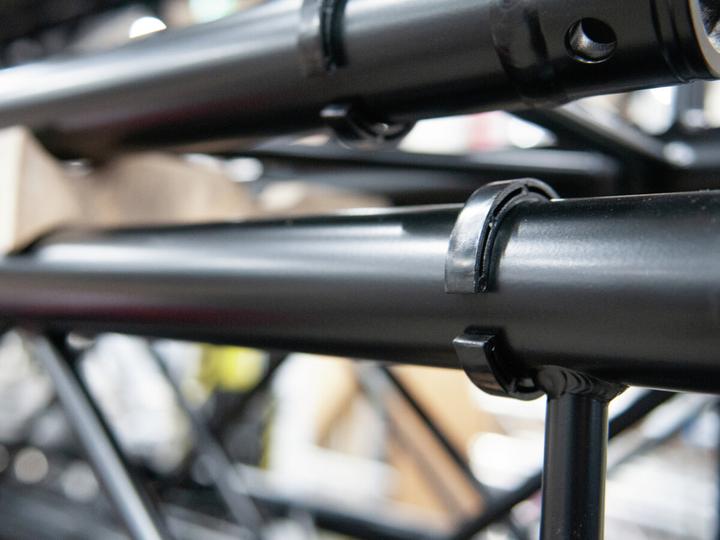 Produktbild Snap Traversenschoner schwarz 16x