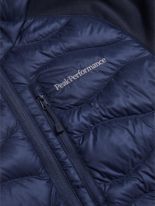 Produktbild Peak Performance Helium Hybrid Hoodie (S)