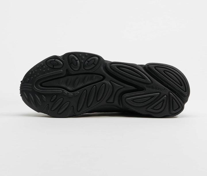 Produktbild adidas Ozweego (45 1/3)