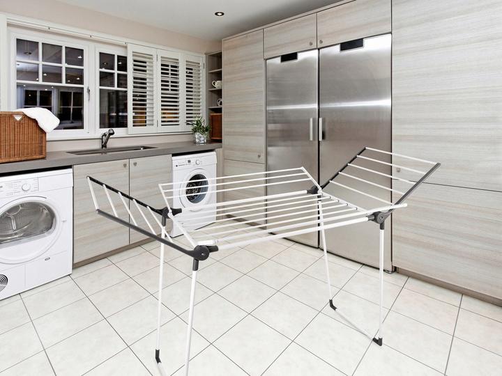 Actual product image Promis Milano (24 m)