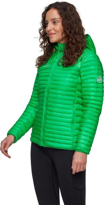 Actual product image Mammut Broad Peak Light IN Hooded Jacket Women, Daunen Jacke (S)