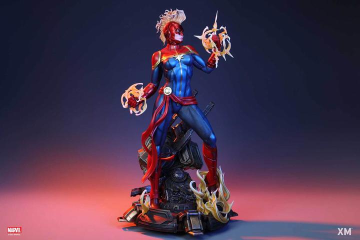 Actual product image XM Studios Marvel Comics "Captain Marvel" 1/4 Statue
