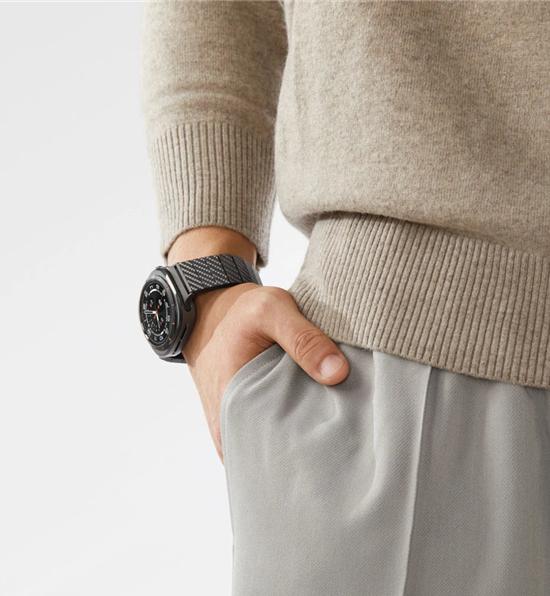 Produktbild Pitaka Gliederarmband aus echtem Carbon (Carbonfaser)