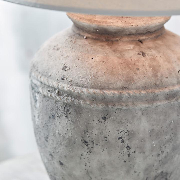 Image du produit Loberon Lampe de table Mosnay beige/gris antique (E27)