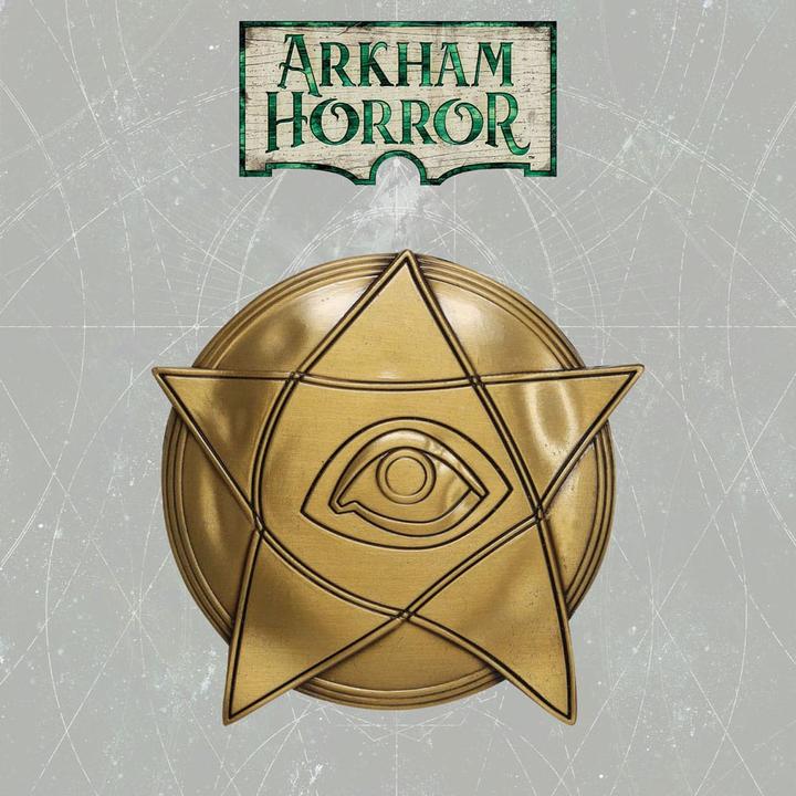 Actual product image Fanattik Arkham Horror réplique Elder Sign Amulet Limited Edition