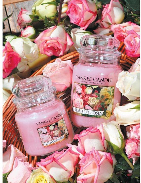 Produktbild Yankee Candle Fresh cut Roses (623 g)