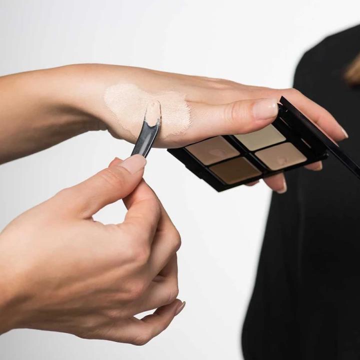 Actual product image Artdeco Camouflage Spatula