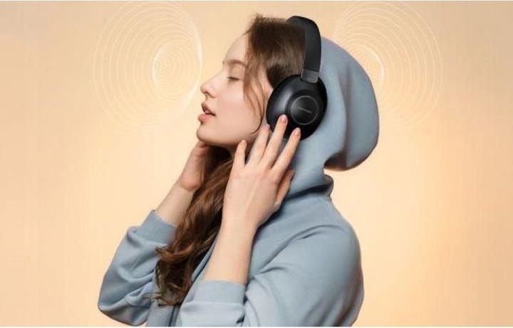 Actual product image Vention NBBB0 SoundMate S11 wireless in-ear headphones (black) (20 h, Wireless)