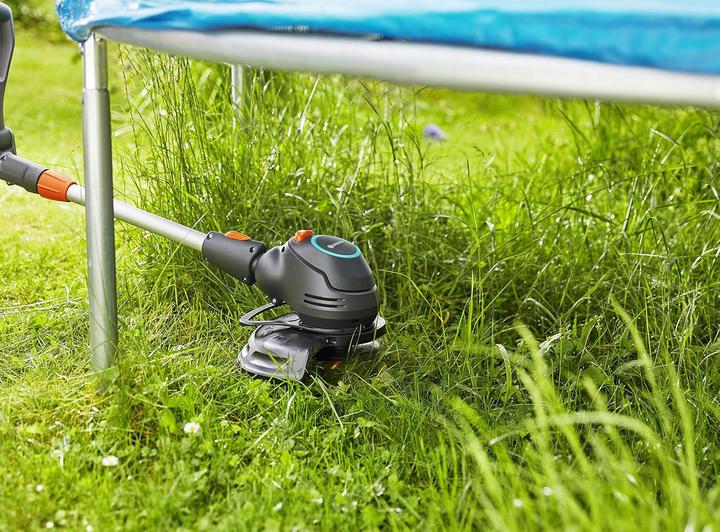 Produktbild Gardena ComfortCut Li-18/23 (Kunststoffmesser)