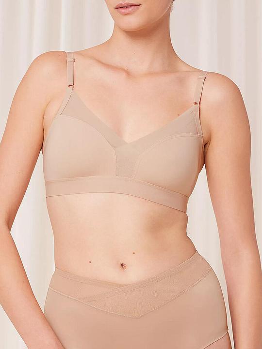 Actual product image Triumph without underwire SHAPE SMART neutral