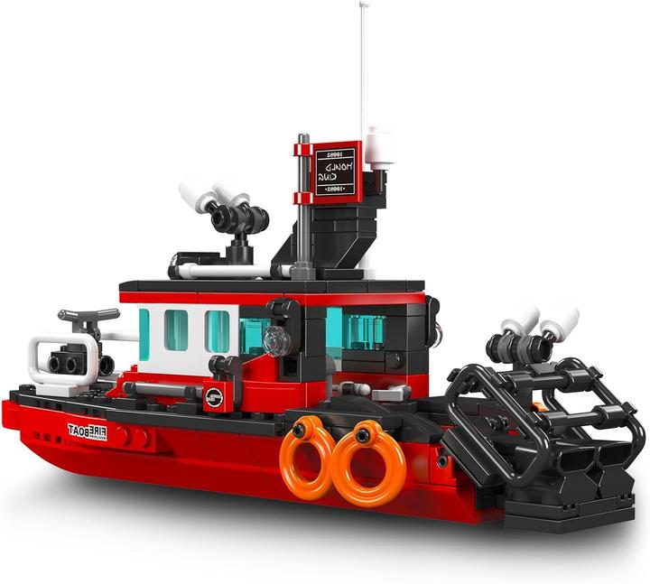 Actual product image Mould King Fire boat