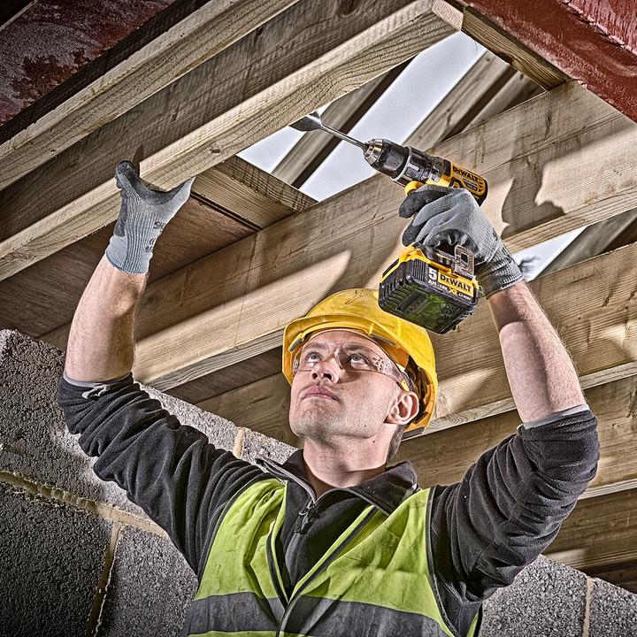 Image du produit DeWalt Perceuse-visseuse à percussion DCD796D2-QW (Fonctionnement sur batterie)