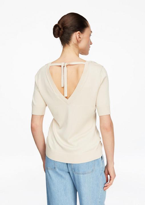 Produktbild Comma Kurzarm-Pullover mit tiefem Rückenausschnitt und Bindedetail (38)