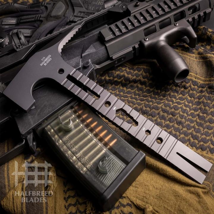 Actual product image Halfbreed Blades Incident Response Tool, Black