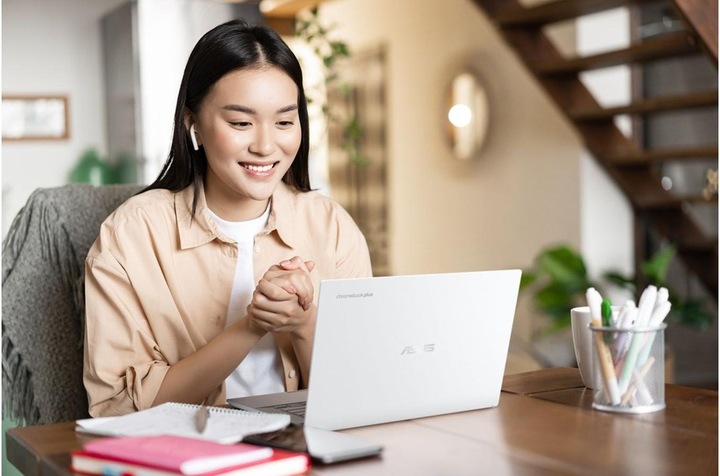 Productafbeelding ASUS Chromebook Plus CX3402CVA-PQ0489 14”FHD IPS i3-1315U 8GB/256GB UFS ChromeOS (14", Intel Core i3-1315U, 8 GB, 256 GB, NL)