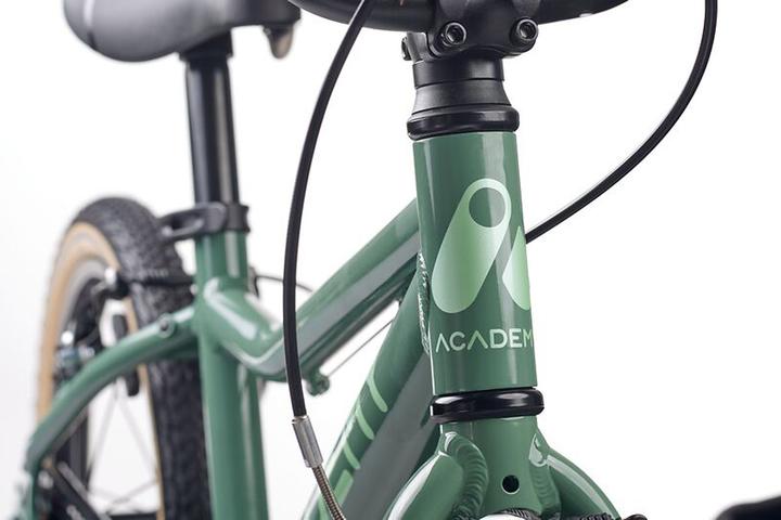 Produktbild Academy Grade 3 (16")