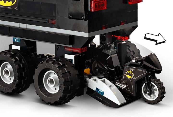 Immagine prodotto LEGO DC Super Heroes Batbase mobile (76160, LEGO DC)