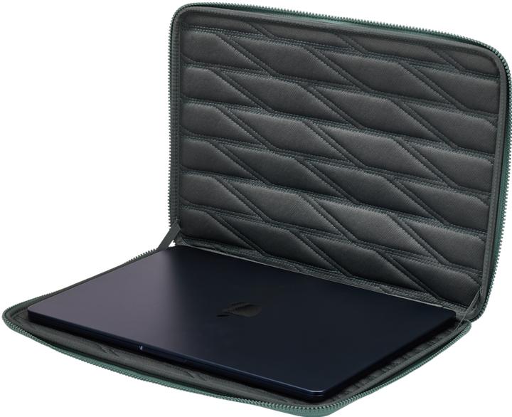 Actual product image Thule Gauntlet 5 MacBook Sleeve (16", Apple)