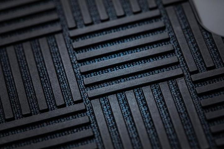 Image du produit Moshi Altra pour iPhone 13 Pro - Bleu nuit (Apple iPhone 13 Pro)