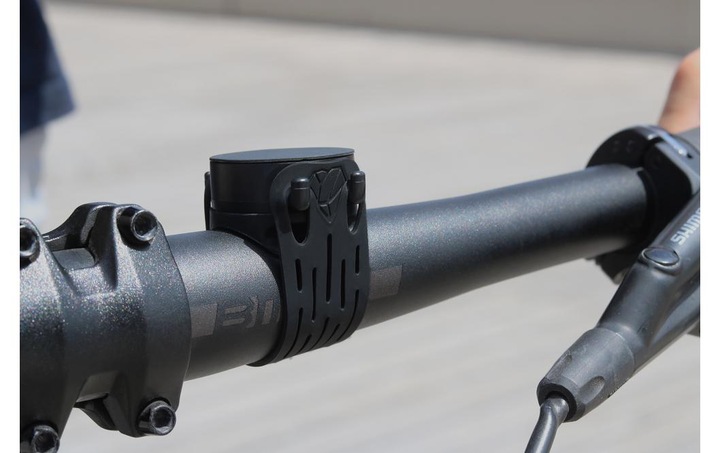 Actual product image Shapeheart Magnetic Bike Mount 6.7