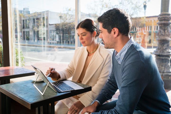 Actual product image HP Elite x2 1012 G2 - Tablet - with detachable keyboard - Core i5 7300U / 2.6 GHz - (12.30", 512 GB, 16 GB, Intel Core i5-7300U)