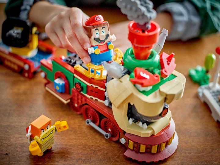 Actual product image LEGO The Bowser express train (71437, LEGO Super Mario)