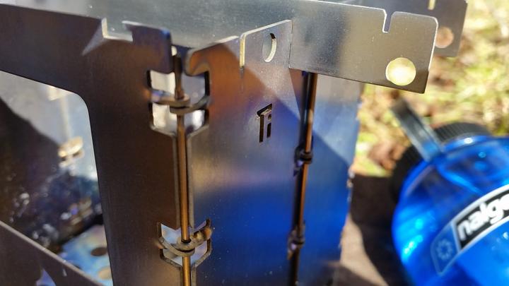 Actual product image Bushcraft Essentials Bushcraft Bushbox LF Titanium