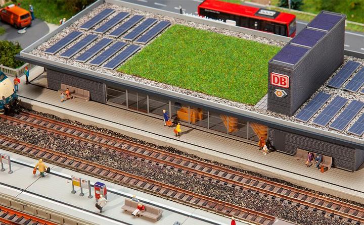 Actual product image Faller Wittenberg train station