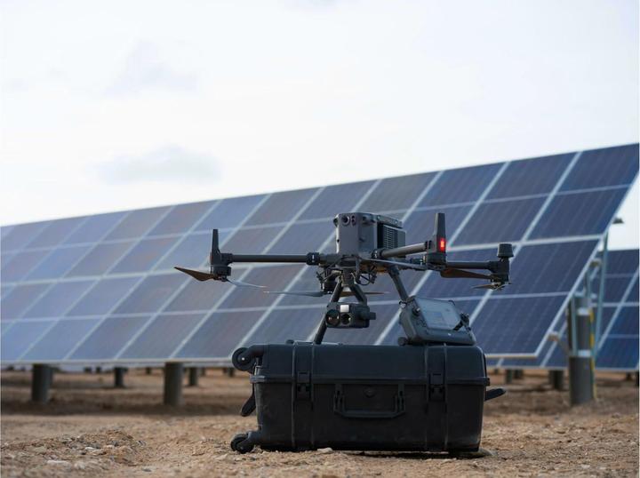 Image du produit DJI Matrice M350 RTK (9000 g)